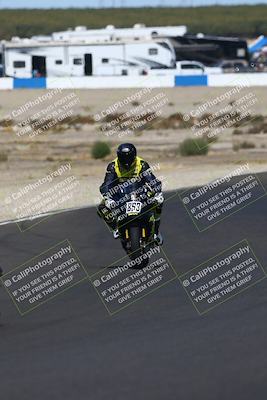 media/Oct-12-2025-CRA (Sun) [[e621380112]]/Races/Race 7/